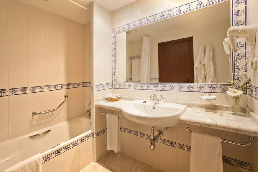 HABITACIÓN ESTÁNDAR DOBLE Hotel TRH Mijas 